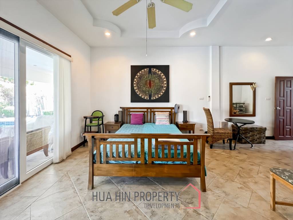 Orchid Palm Homes 3: Exquisite 3-Bed Villa with Pool