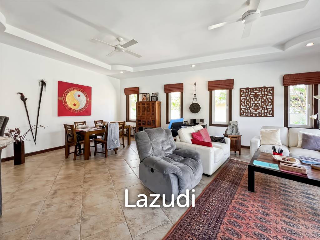 Orchid Palm Homes 3: Exquisite 3-Bed Villa with Pool