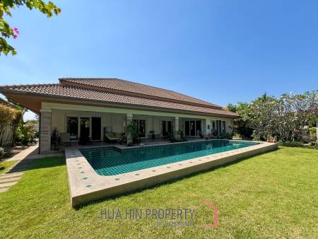Orchid Palm Homes 3: Exquisite 3-Bed Villa with Pool