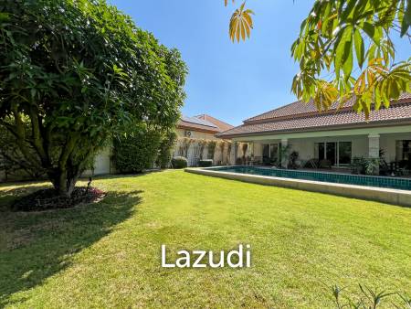 Orchid Palm Homes 3: Exquisite 3-Bed Villa with Pool