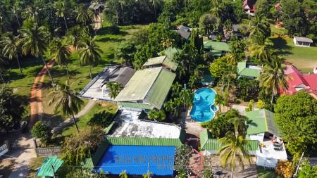 Stunning Beachside Boutique Resort in Pak Nam Pran