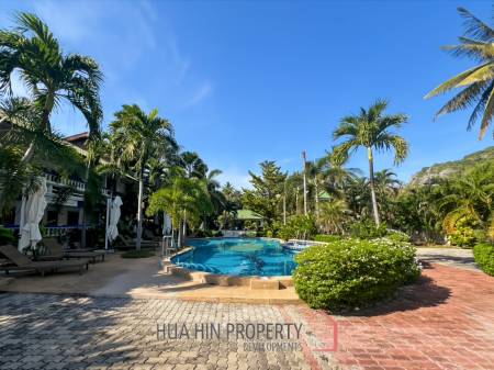 Stunning Beachside Boutique Resort in Pak Nam Pran