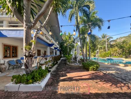 Stunning Beachside Boutique Resort in Pak Nam Pran