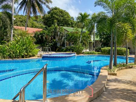 Stunning Beachside Boutique Resort in Pak Nam Pran