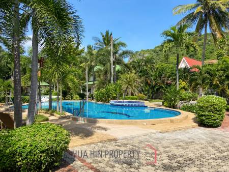 Stunning Beachside Boutique Resort in Pak Nam Pran