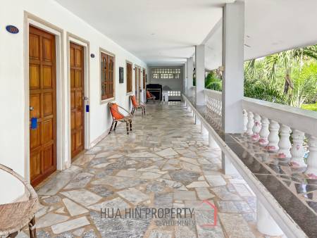Stunning Beachside Boutique Resort in Pak Nam Pran