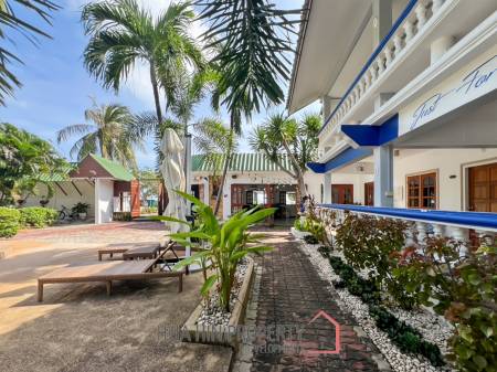 Stunning Beachside Boutique Resort in Pak Nam Pran