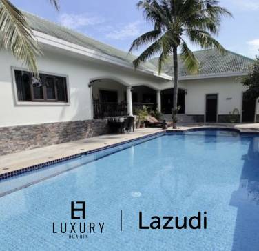 4 Bed 4 Bath Villa For Sale
