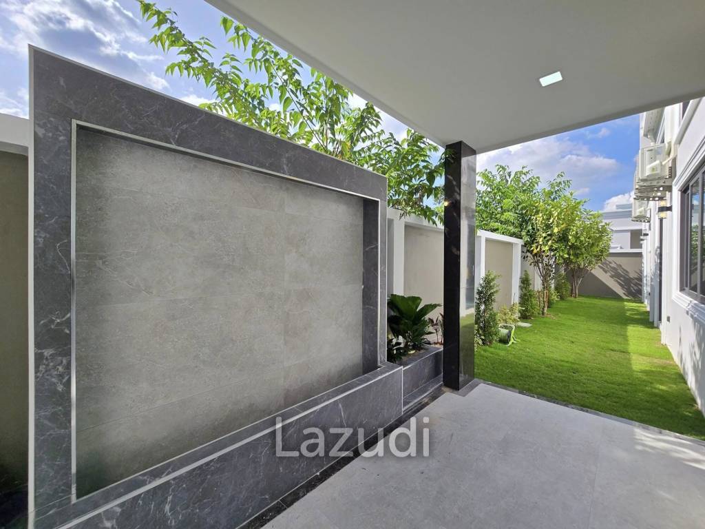 4 Beds 5 Baths 227 SQ.M. Private Pool Villa Pattaya