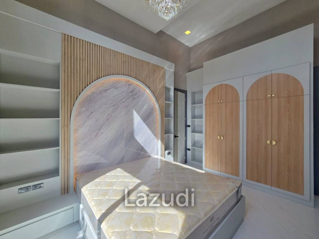 4 Beds 5 Baths 227 SQ.M. Private Pool Villa Pattaya