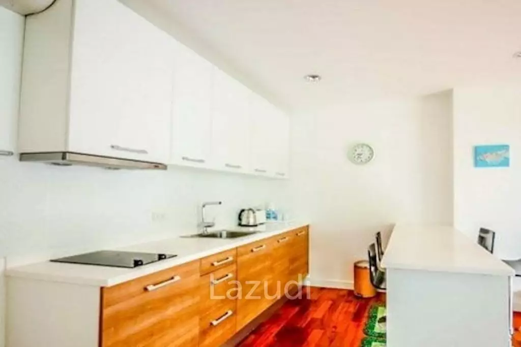Elegant 2 Bed 65 SQM Beachfront Condo