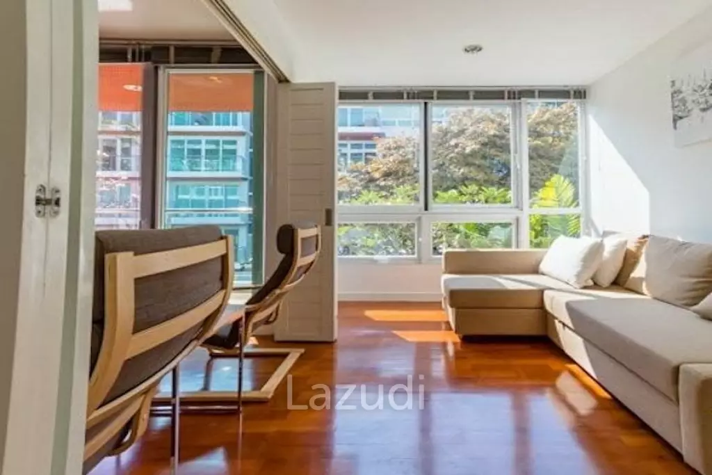 Elegant 2 Bed 65 SQM Beachfront Condo