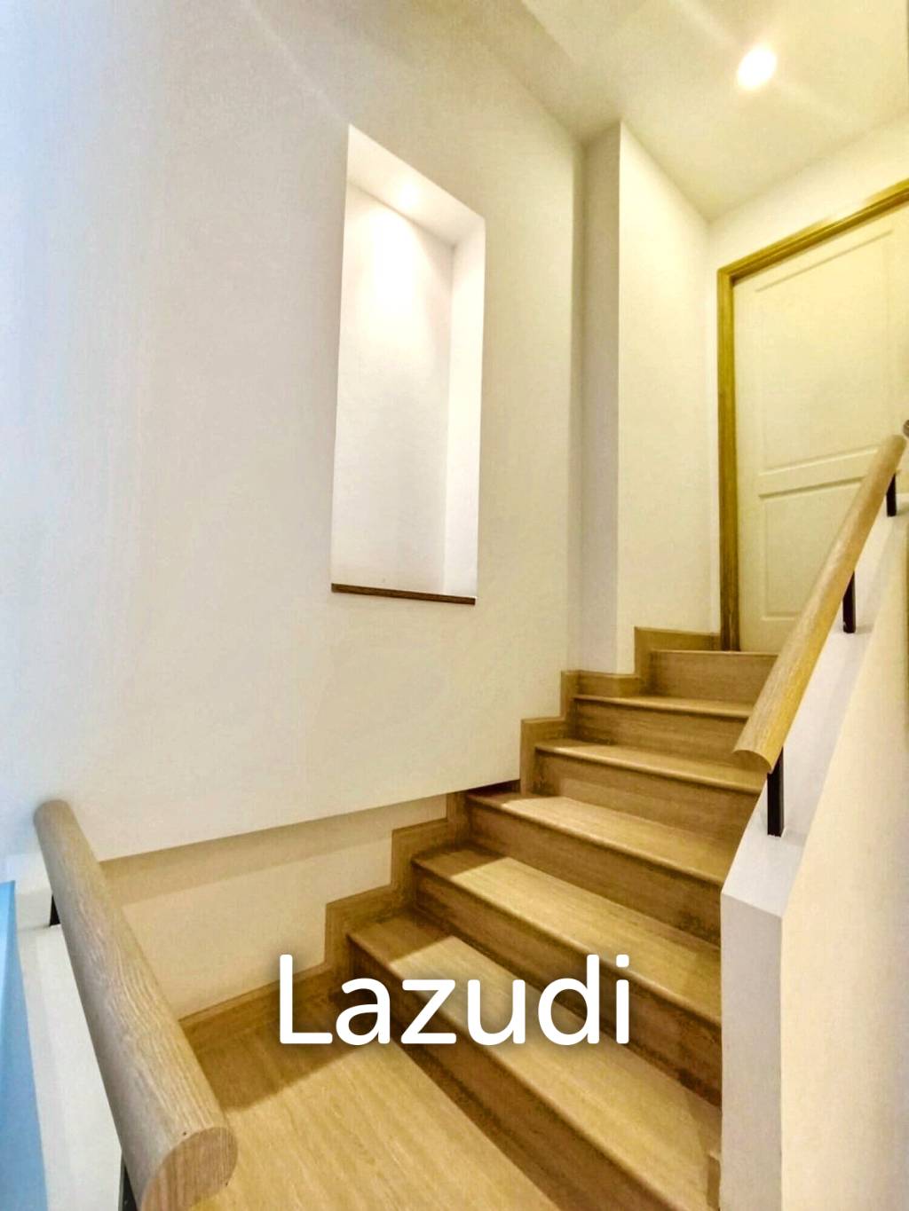 2 Bed 2 Bath 120 SQM. The Rajdamri Condominium