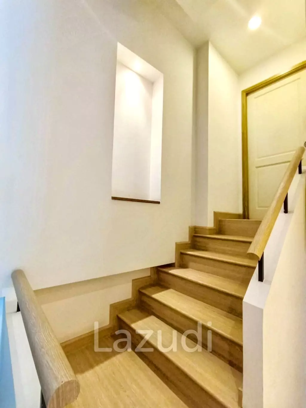 2 Bed 2 Bath 120 SQM. The Rajdamri Condominium