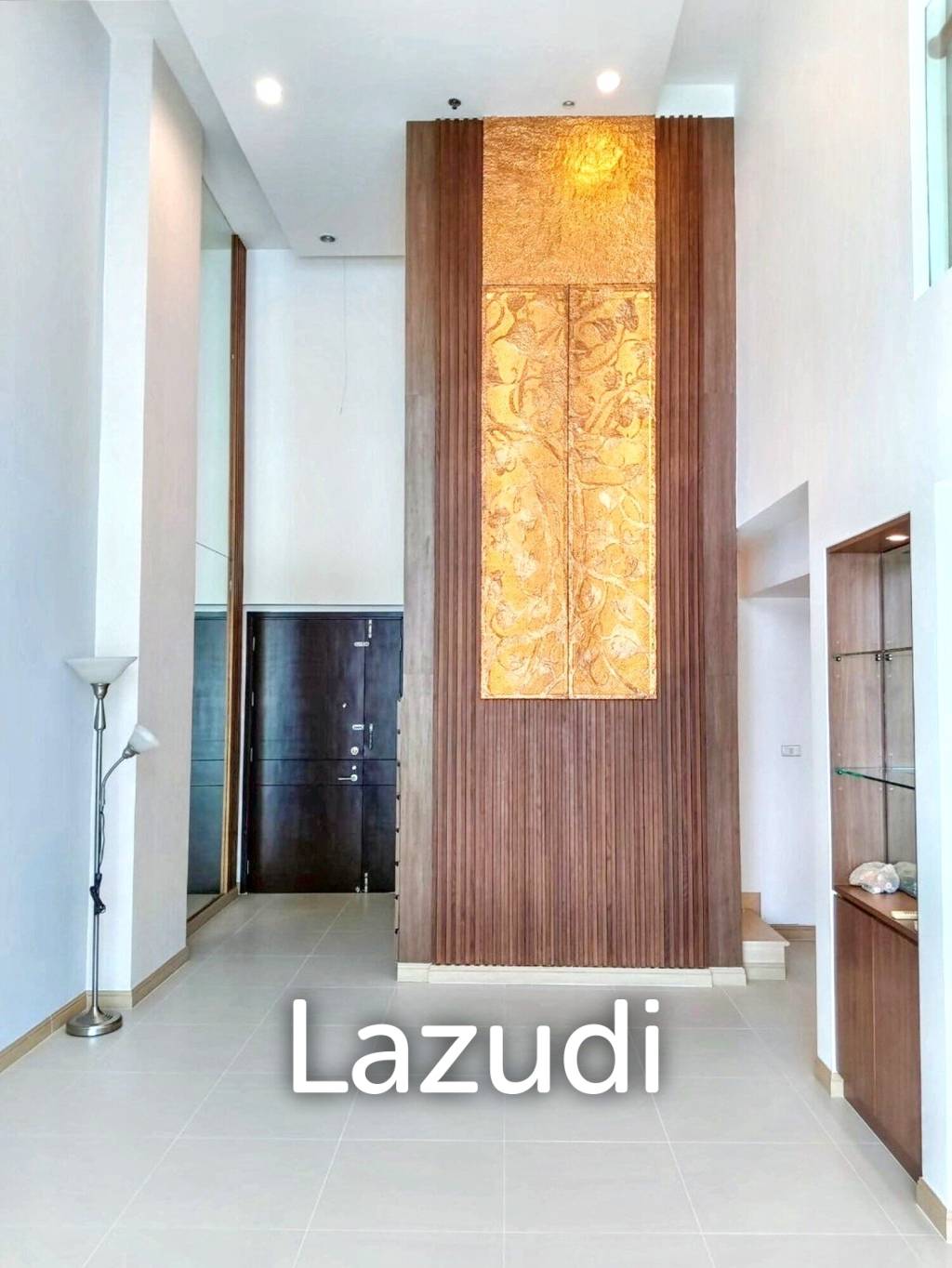 2 Bed 2 Bath 120 SQM. The Rajdamri Condominium