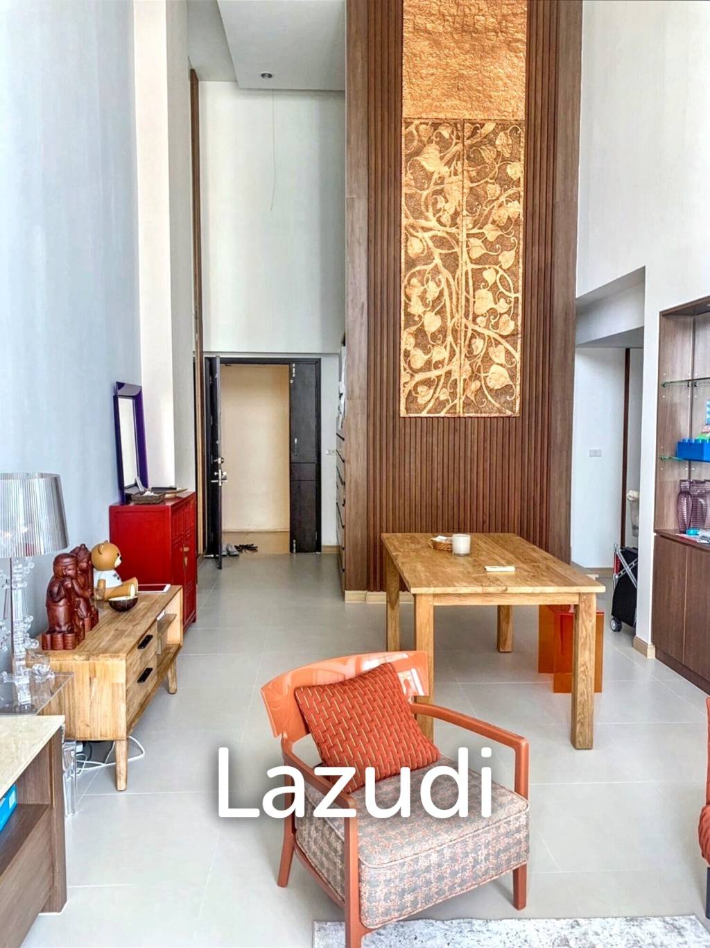 2 Bed 2 Bath 120 SQM. The Rajdamri Condominium