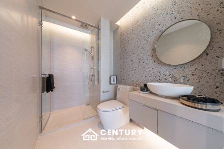 New Modern Condo with Ocean View in Hua Hin