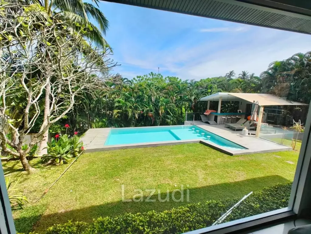 3-Bedroom Pool Villa With Garden In Rawai