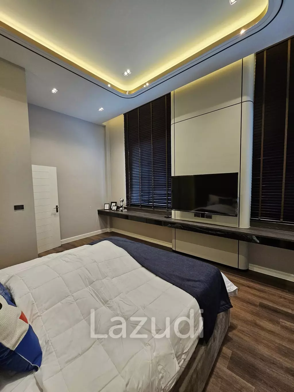 4 Bed 5 Bath 441 SQ.M Bangkok Boulevard Bangna KM.5