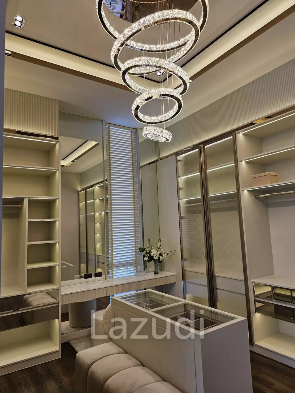 4 Bed 5 Bath 441 SQ.M Bangkok Boulevard Bangna KM.5