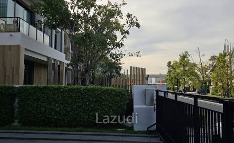 4 Bed 5 Bath 441 SQ.M Bangkok Boulevard Bangna KM.5