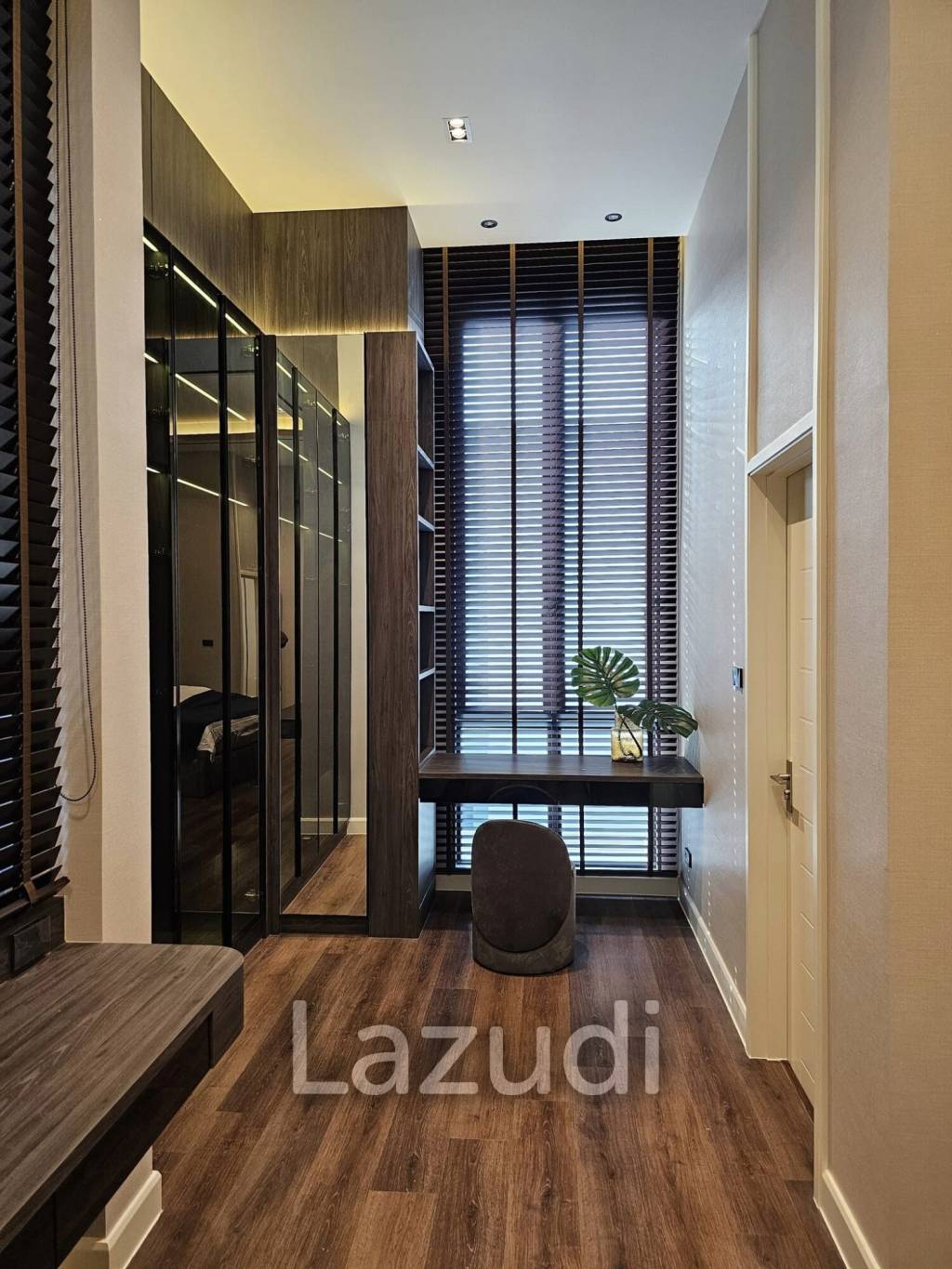 4 Bed 5 Bath 441 SQ.M Bangkok Boulevard Bangna KM.5