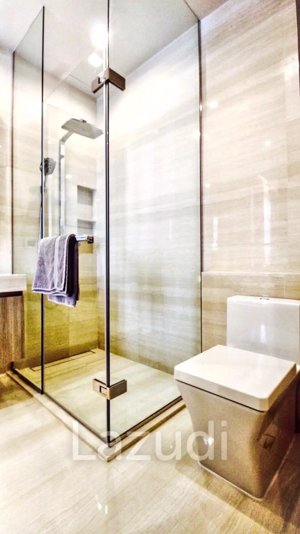 2 Bed 2 Bath 81 SQ.M The XXXIX by Sansiri