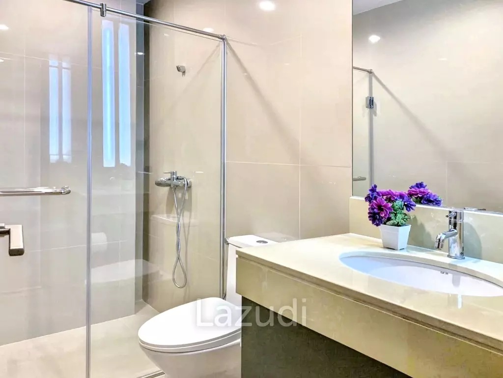 2 Beds 95 SQ.M Noble Above Wireless-Ruamrudee