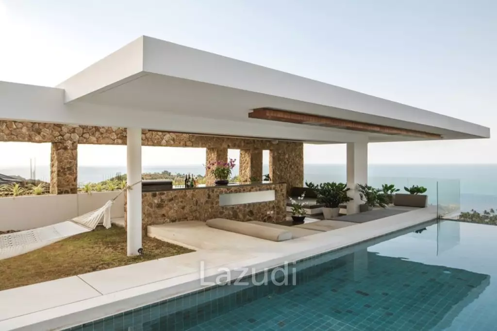 Paradise Awaits: Ultra-Luxury Villa with Ocean Views in Bang Por