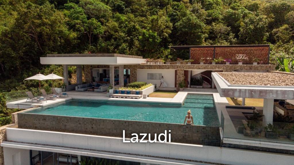Paradise Awaits: Ultra-Luxury Villa with Ocean Views in Bang Por