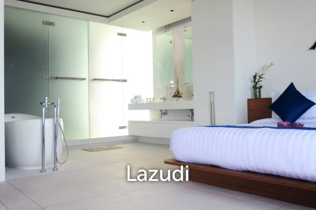 Paradise Awaits: Ultra-Luxury Villa with Ocean Views in Bang Por