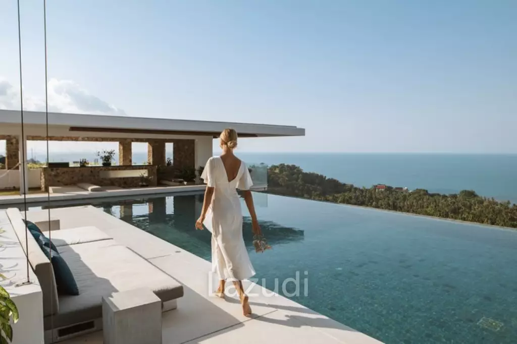 Paradise Awaits: Ultra-Luxury Villa with Ocean Views in Bang Por