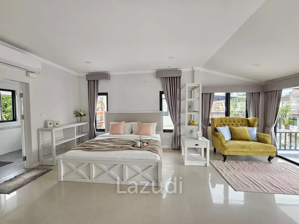Newly Renovated 4 Bedroom Pool Villa In Chalong