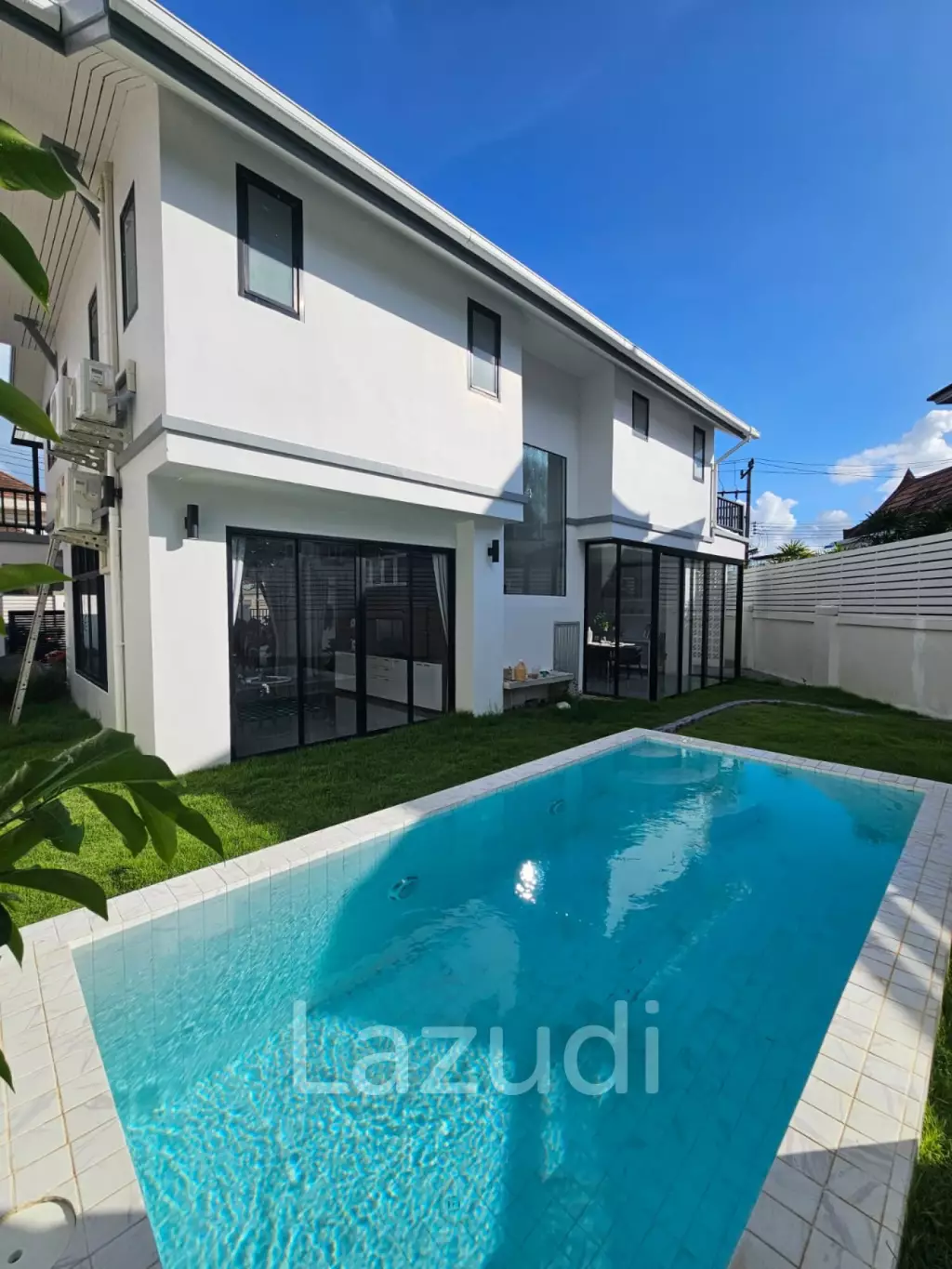 Newly Renovated 4 Bedroom Pool Villa In Chalong