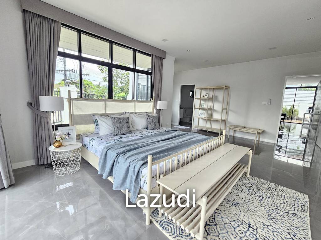 Newly Renovated 4 Bedroom Pool Villa In Chalong