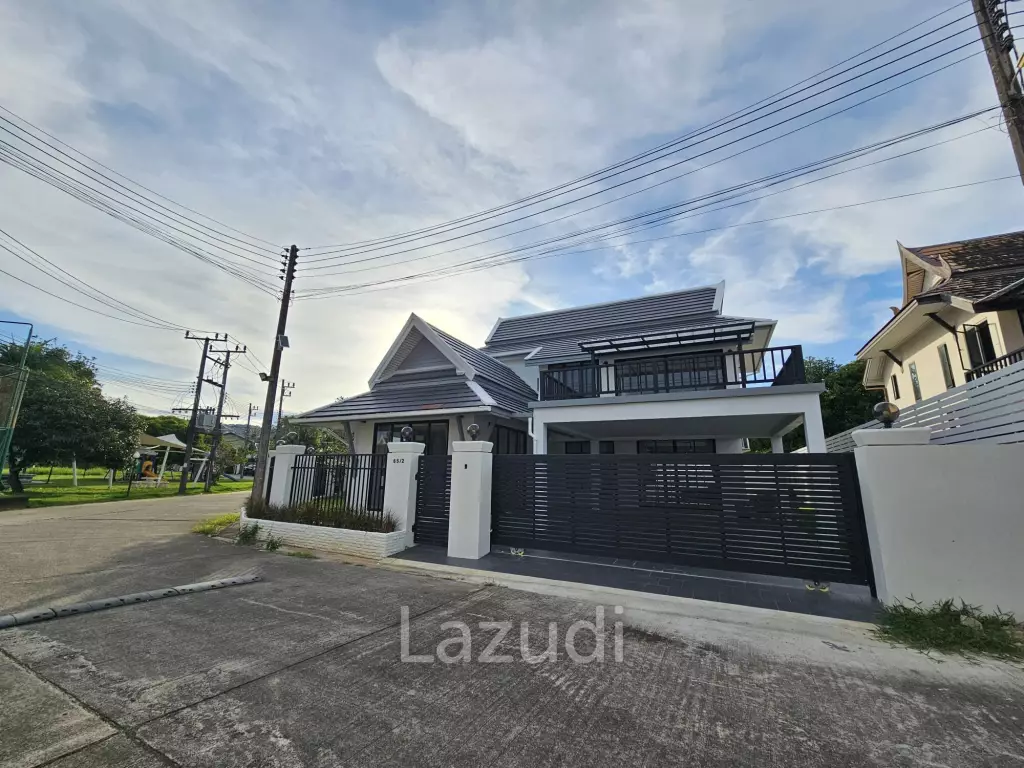 Newly Renovated 4 Bedroom Pool Villa In Chalong