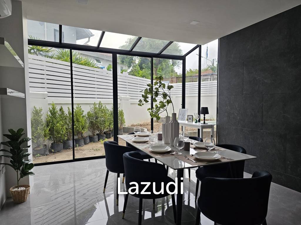 Newly Renovated 4 Bedroom Pool Villa In Chalong