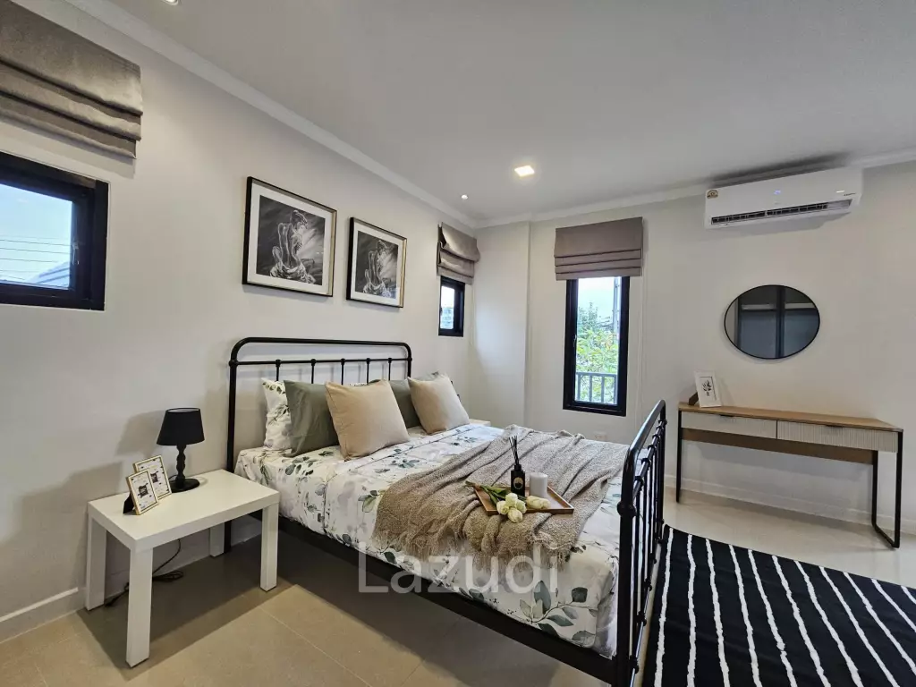 Newly Renovated 4 Bedroom Pool Villa In Chalong