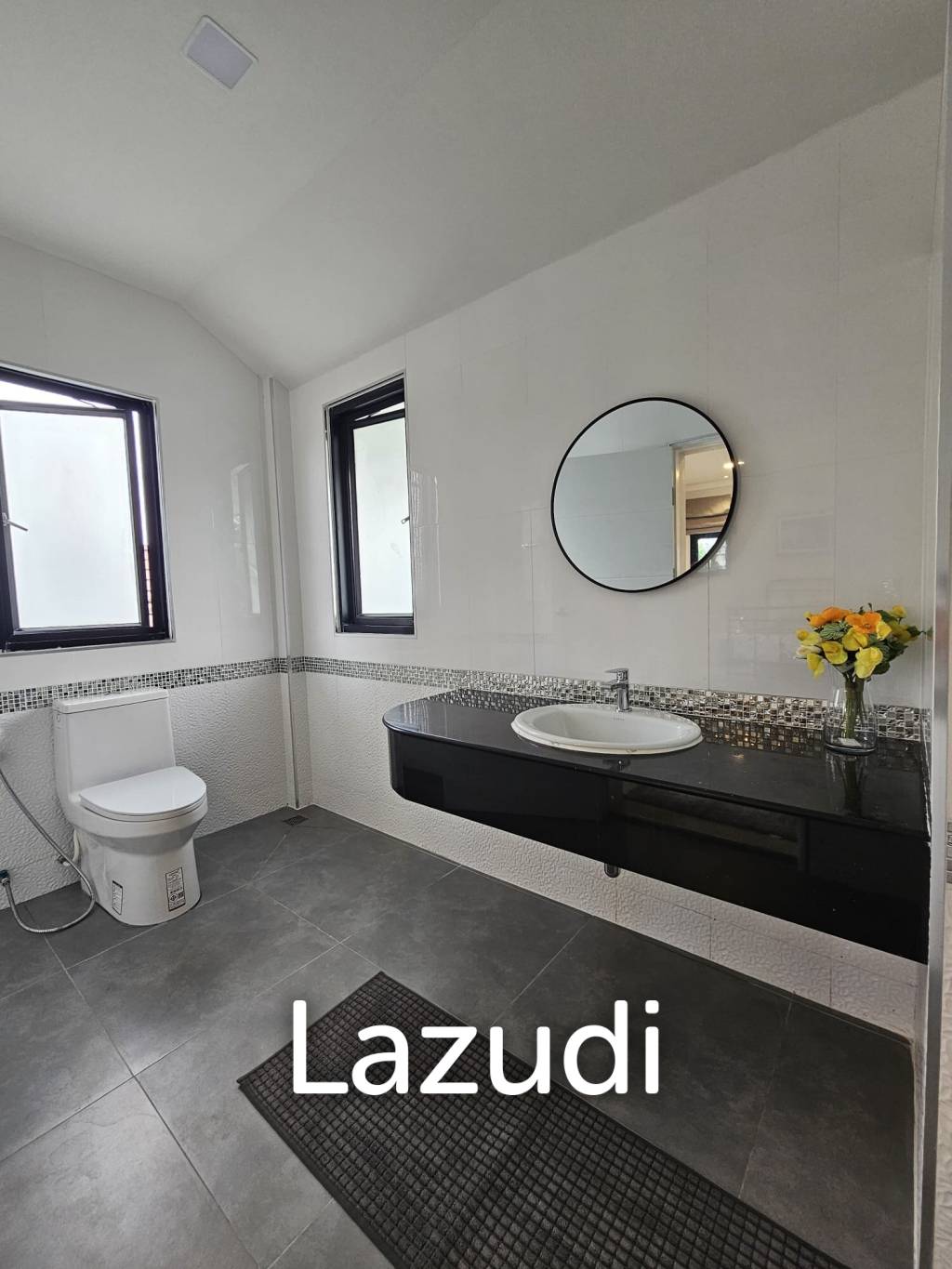 Newly Renovated 4 Bedroom Pool Villa In Chalong
