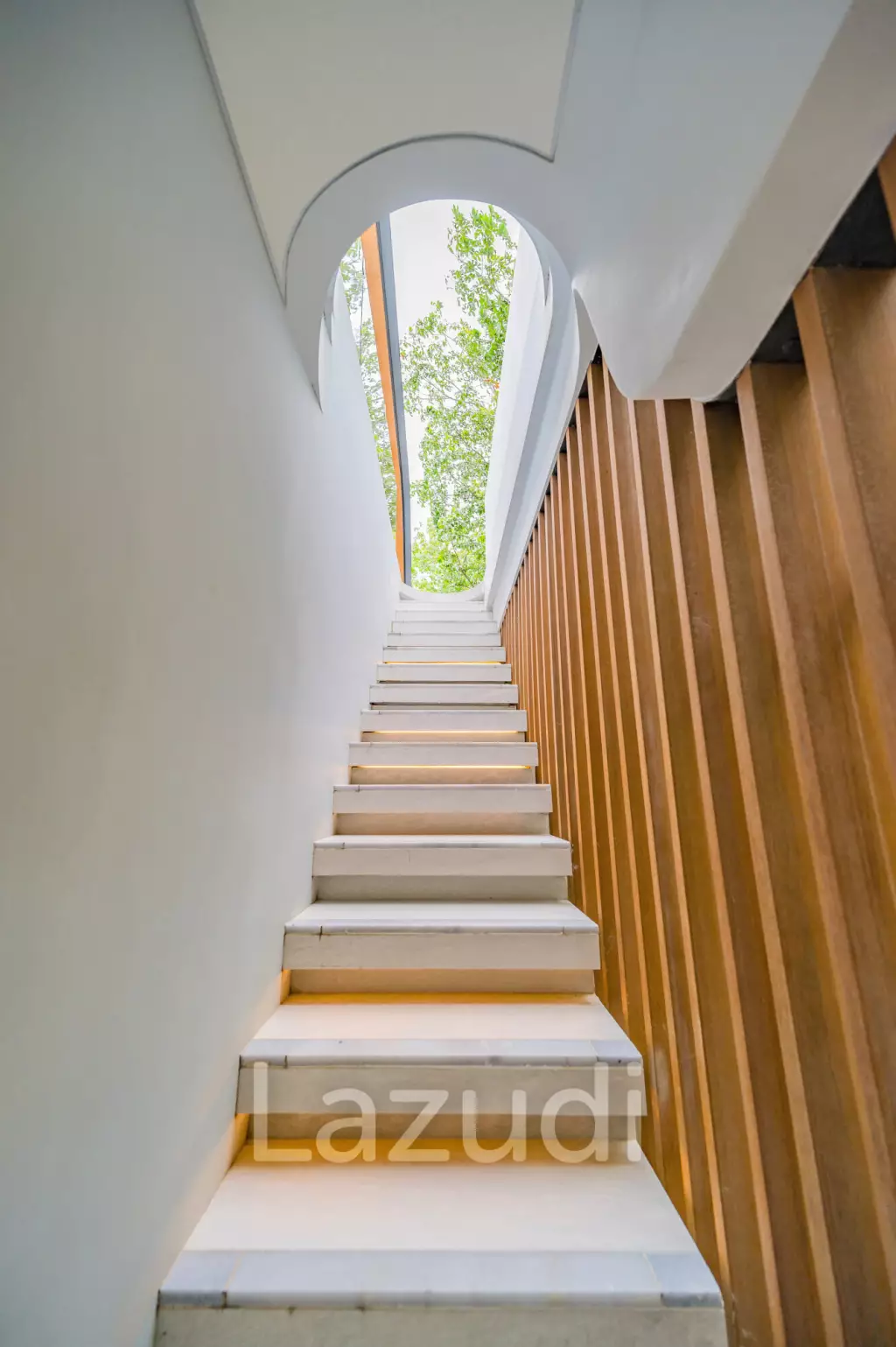 4 Bed 4 Bath 625 SQ.M Botanica The Valley