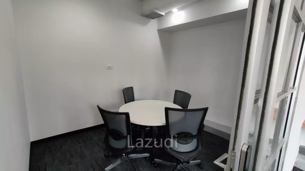 Service Office for rent in Sukhumvit 25