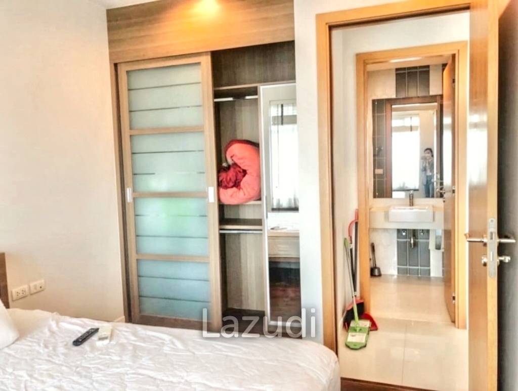 1 Bed 1 Bath 40 SQ.M Circle Condominium