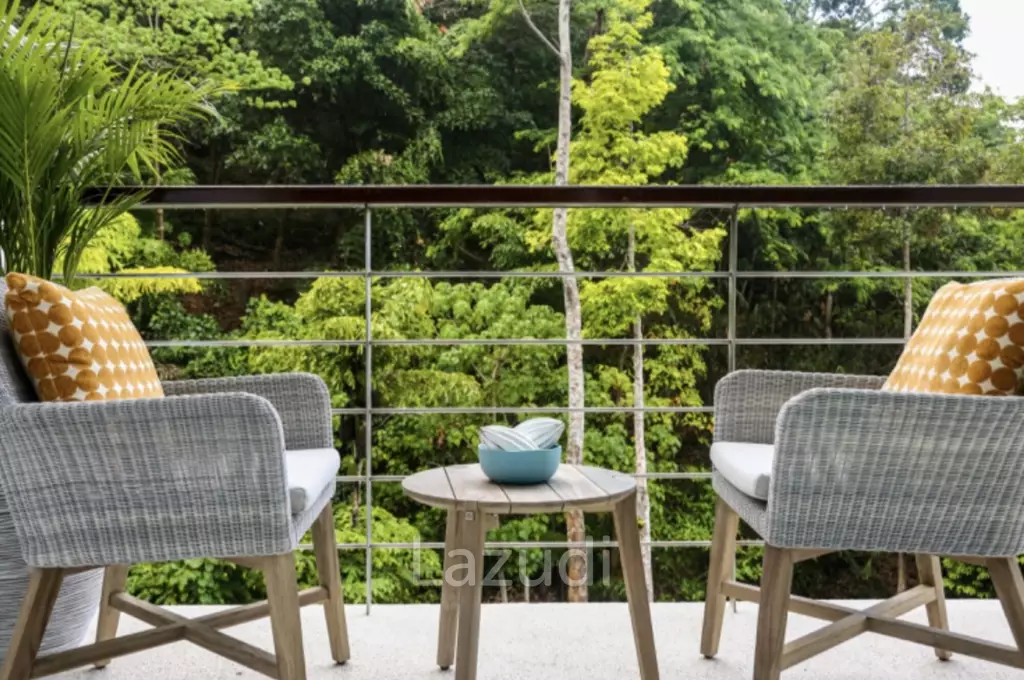 Luxurious 2-Bed Condo in Grand Kamala Falls