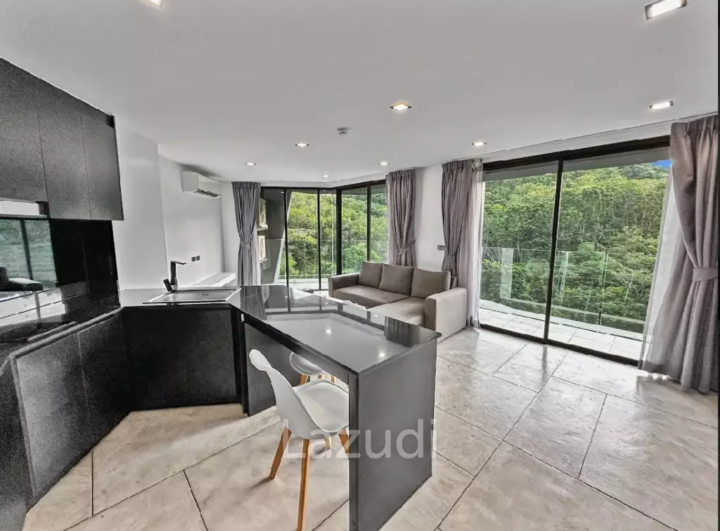 Modern 1-Bed Condo in Utopia Naiharn Phuket