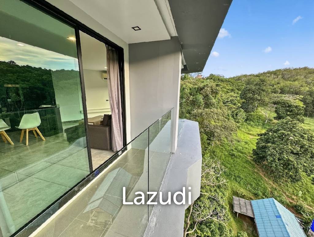 Modern 1-Bed Condo in Utopia Naiharn Phuket