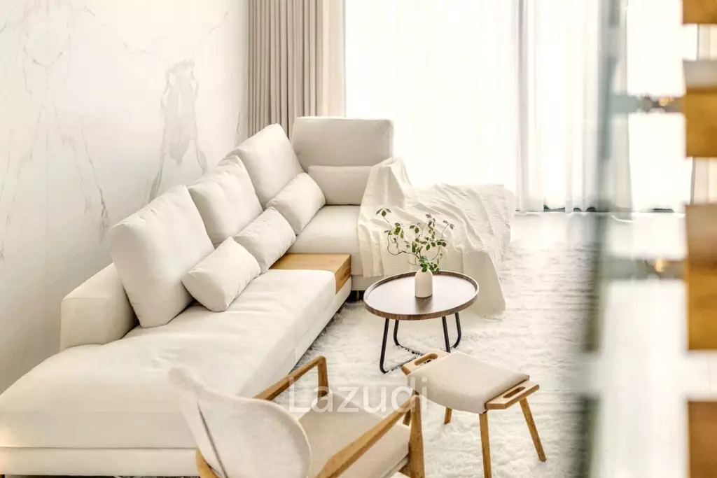3 Bed 4 Bath 580 SQ.M Heart Ekkamai Soi 10