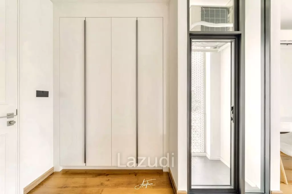 3 Bed 4 Bath 580 SQ.M Heart Ekkamai Soi 10