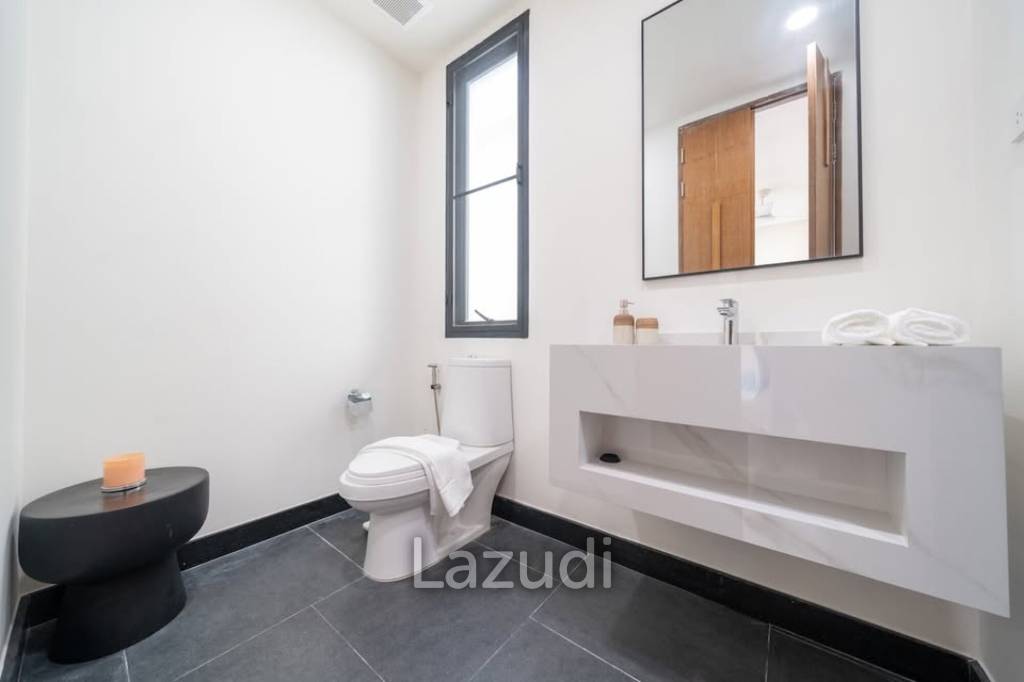 Beautiful 3-bedroom pool villa for sale in Pasak