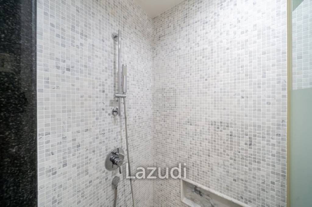 Beautiful 3-bedroom pool villa for sale in Pasak