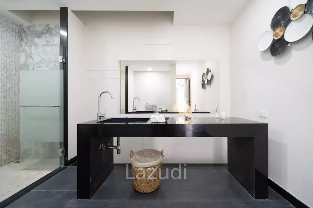 Beautiful 3-bedroom pool villa for sale in Pasak